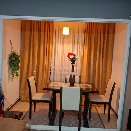 Tahalia Houston Apartment Huelva